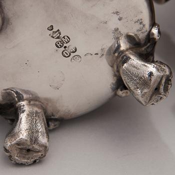A 3-piece silver coffee set, mark of Otto Roland Mellin, Helsinki 1882-85.