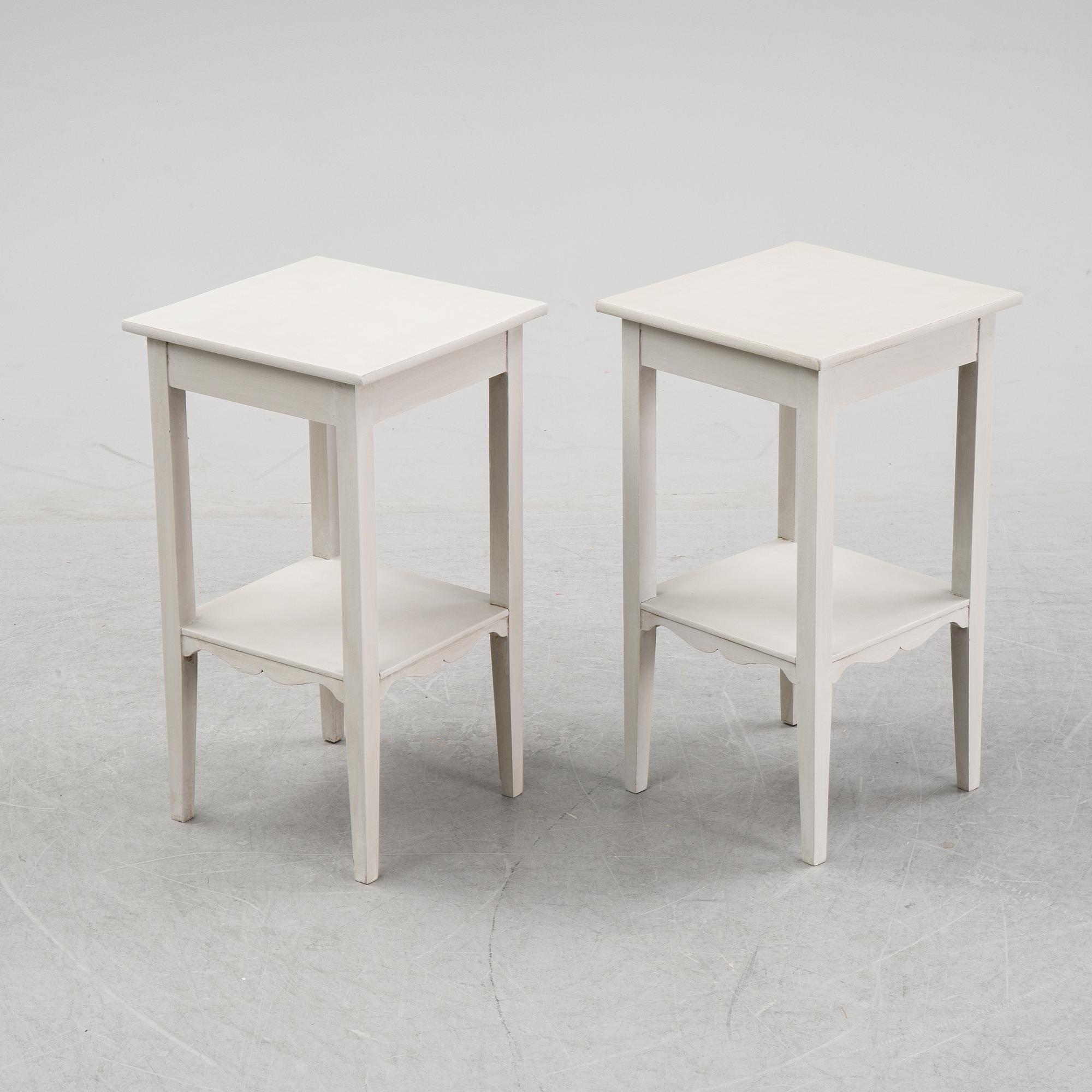 A pair of side tables, 20th Century.