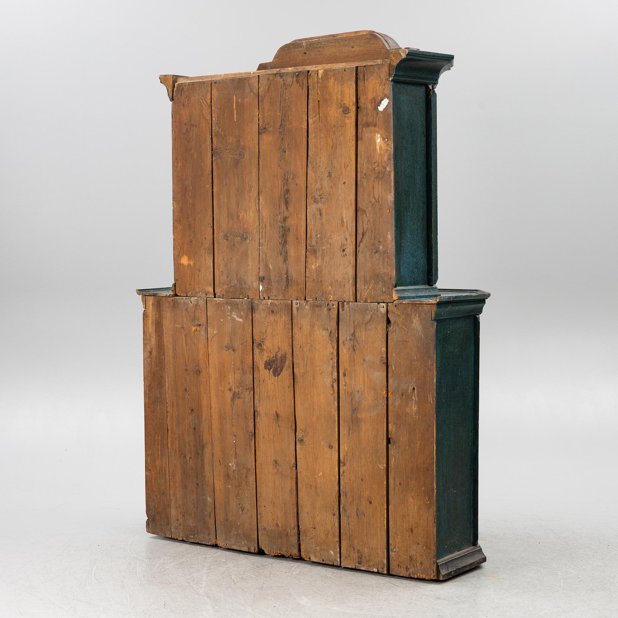 A painted late Baroque cabinet, 18th century.