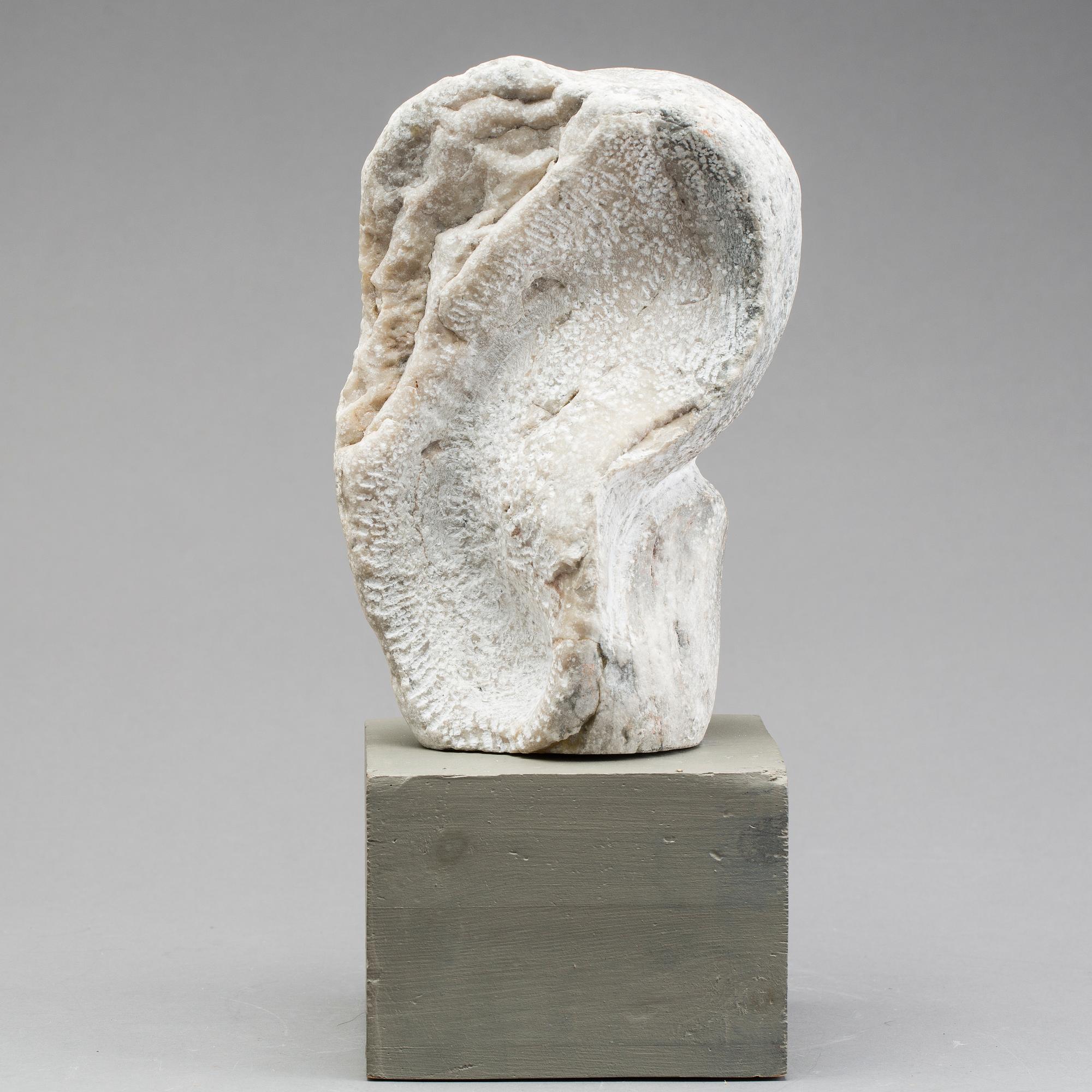 STAFFAN NIHLÉN, skulptur signerad sten.