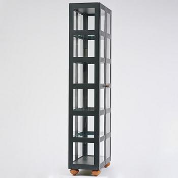 Johanna Lagercrantz, skåp, "Parad", ed. 43/55, Lammhults, efter 1990.