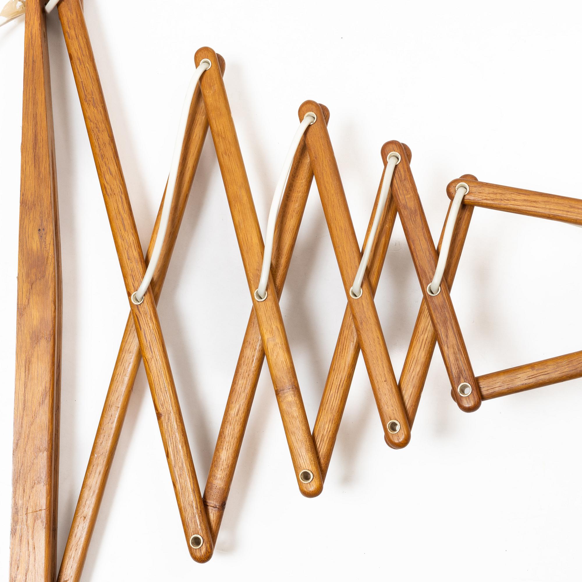 Erik Hansen, vägglampa, "Saxelampe", Le Klint, Danmark 1900-talets andra hälft.