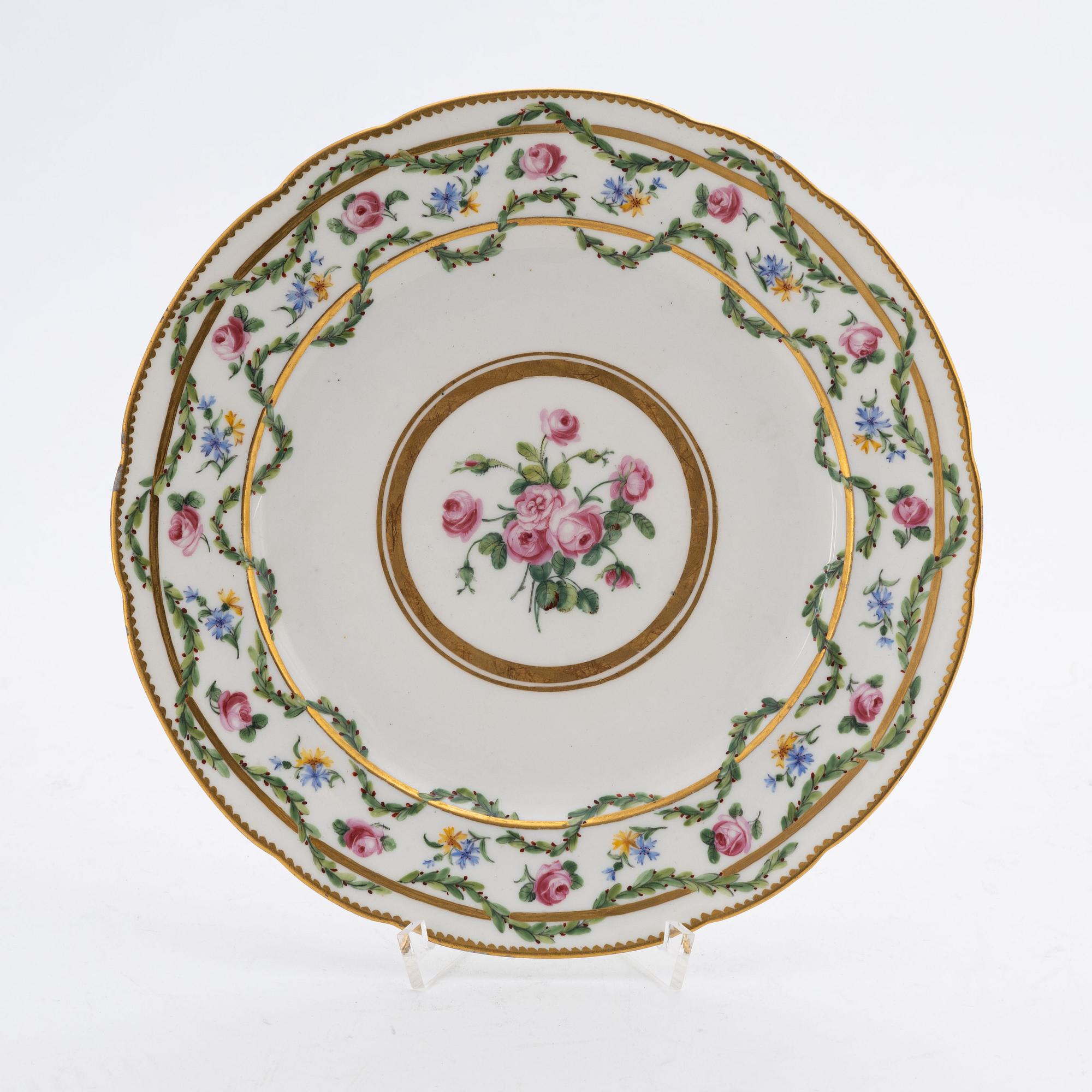 A porcelain plate (assiette unie), probably Sèvres, 1770's.
