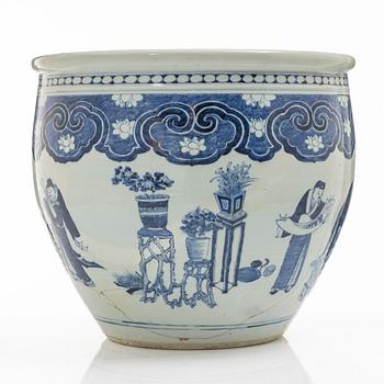 Ytterfoder, porslin, Kina, sen Qingdynasti.