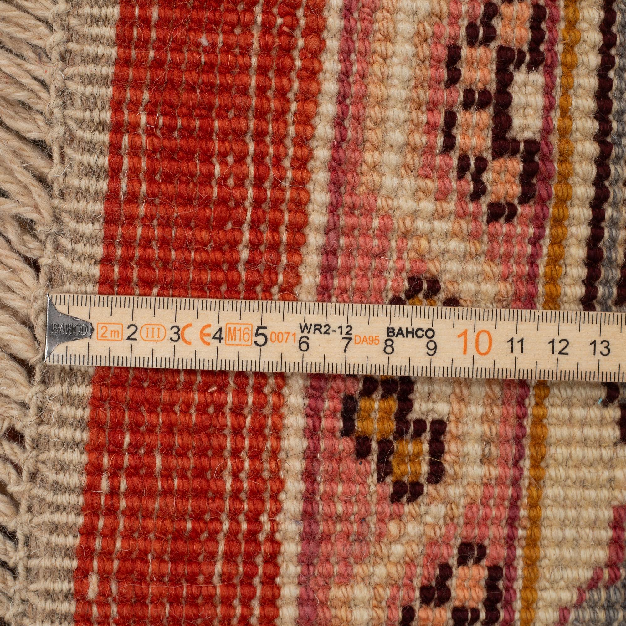 Matta, Västpersisk, Heriz-mönster, ca 432 x 305 cm.