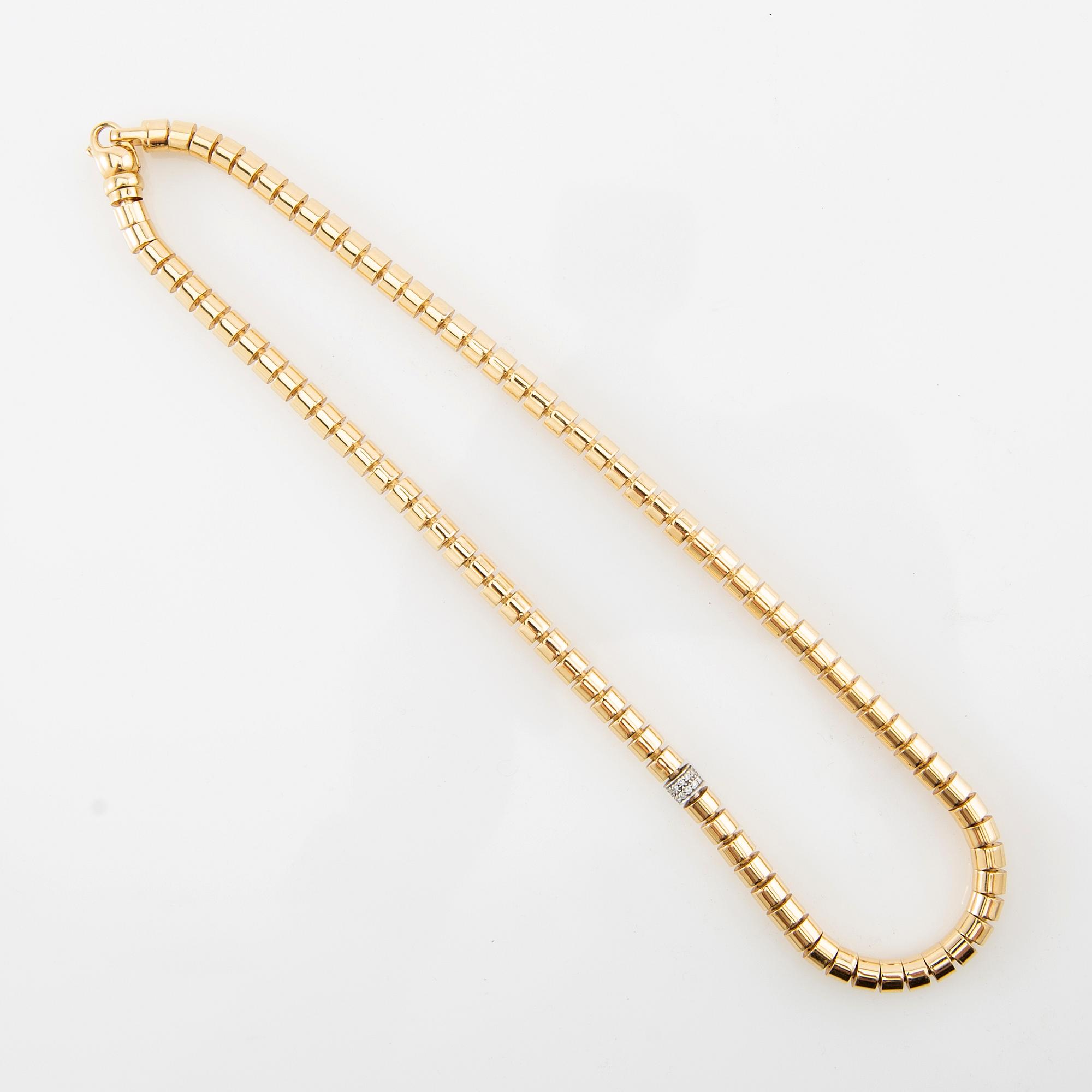 Collier, 18K röd och vitguld med diamanter.