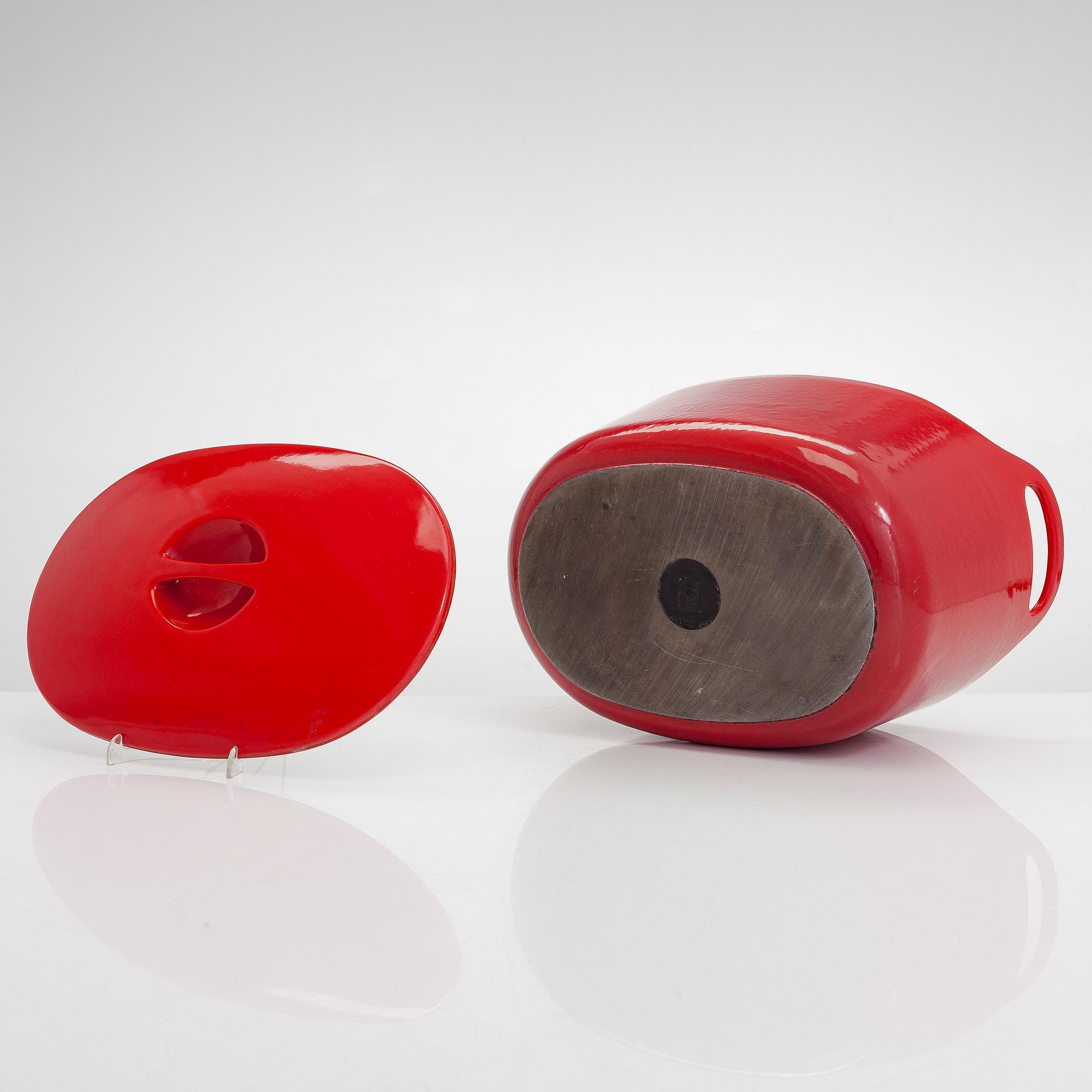 Timo Sarpaneva, pot for roasting bird Rosenlew & Co. 1960s.