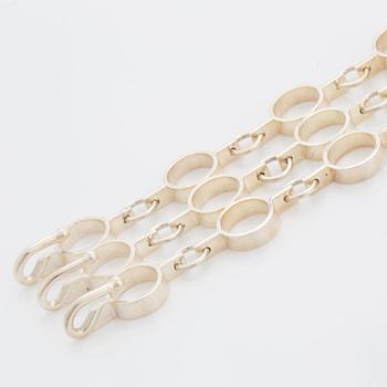 A Jorma Laine bracelet in silver.