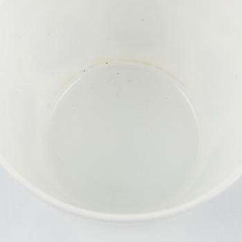 Stig Lindberg, kaffekoppar med fat, 12 st, benporslin,"Prunus", Gustavsberg.