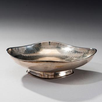 SKÅL, silver, Auran Kultaseppä, Åbo 1979. Vikt 193 g.