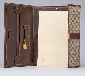 PORTFÖLJ, Gucci.