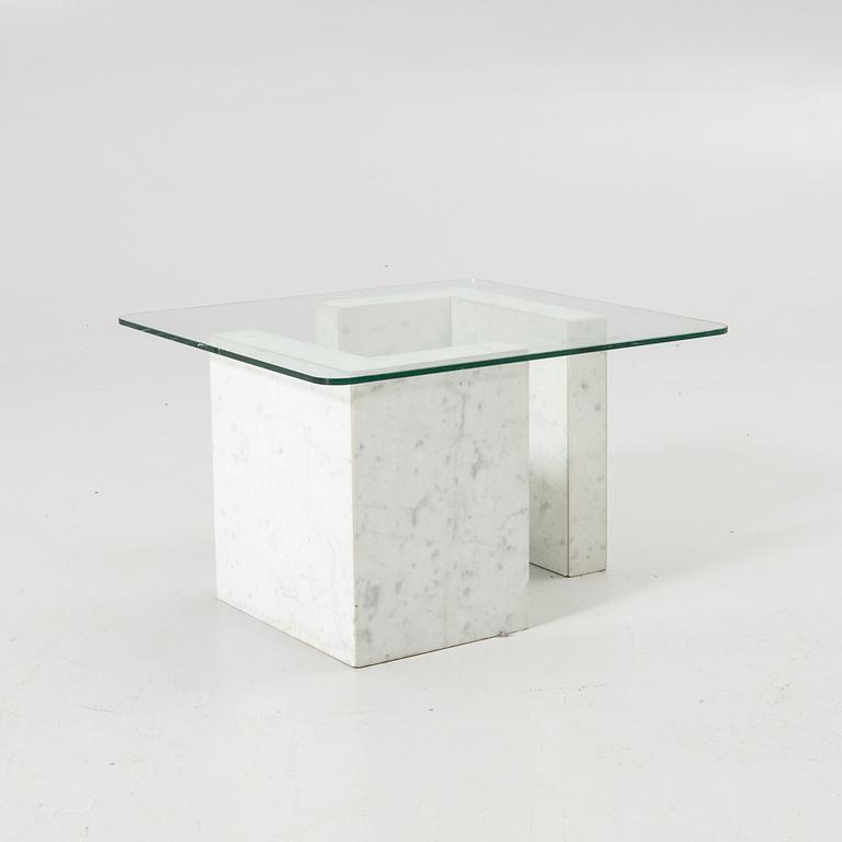 Side table, latter half of the 20th century.