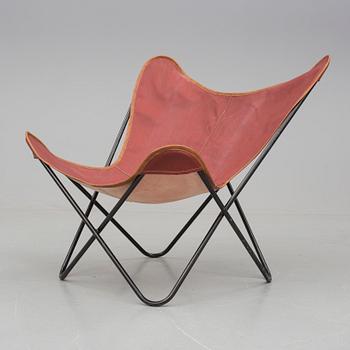 FLADDERMUSFÅTÖLJ, 1900-talets mitt.