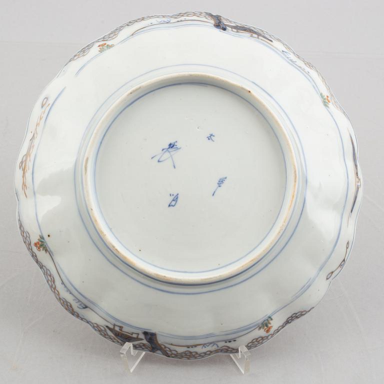 28-pieces of a Japanese Edo porcelain set, Early 19th century.
