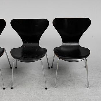 ARNE JACOBSEN, four 'Series 7' chairs from Fritz Hansen, Denmark, 1974.