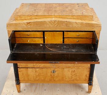 SKRIVBYRÅ, Karl-Johan, 1800-talets första hälft.