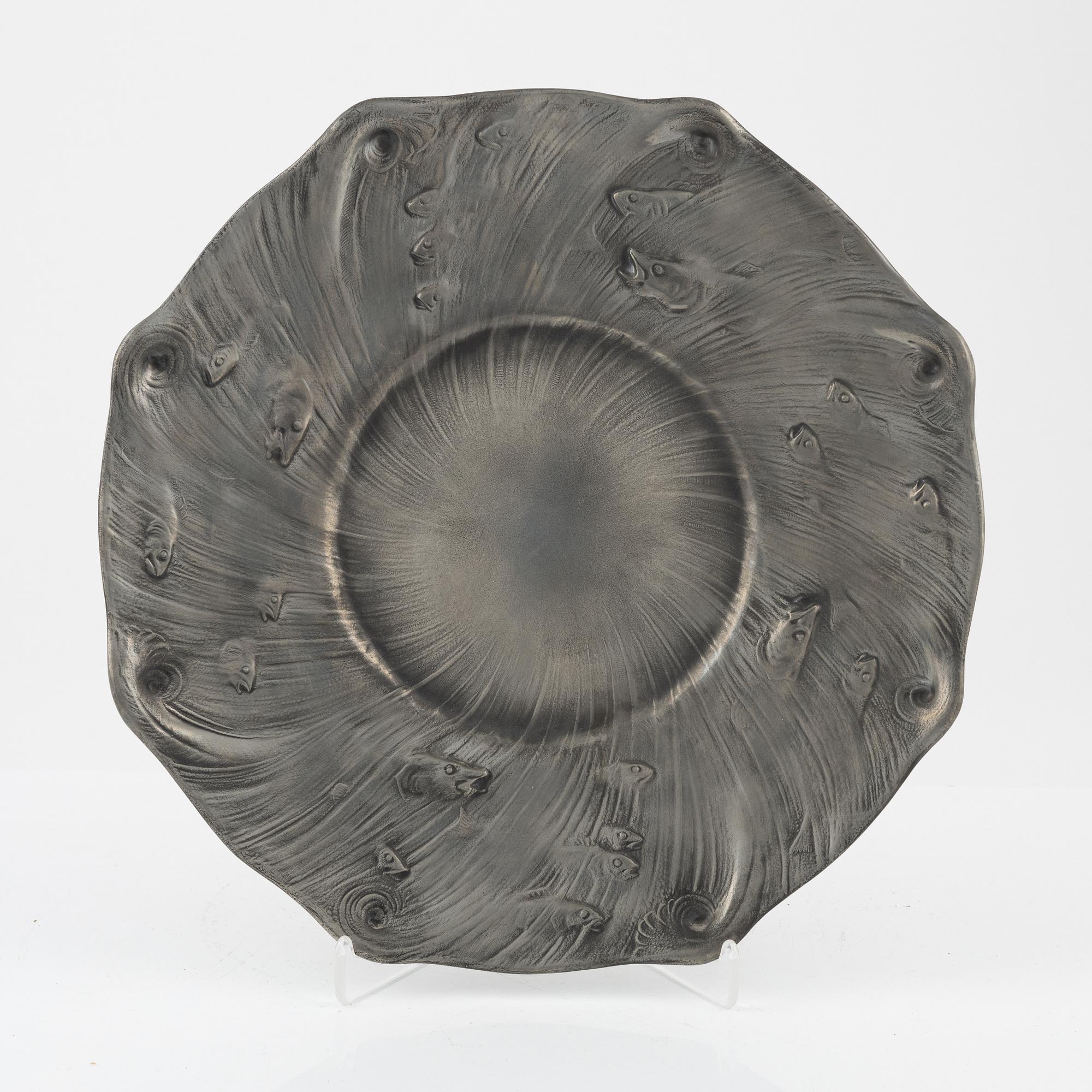 An art noveau pewter charger by Olof Ahlberg, dated 1941.
