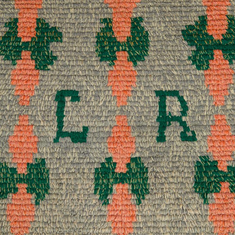 Ingegerd Eklund, a finnish longpile ryijy-rug, model for Friends of Finnish Handicraft. Designed 1912. Ca. 230 x 130 cm.