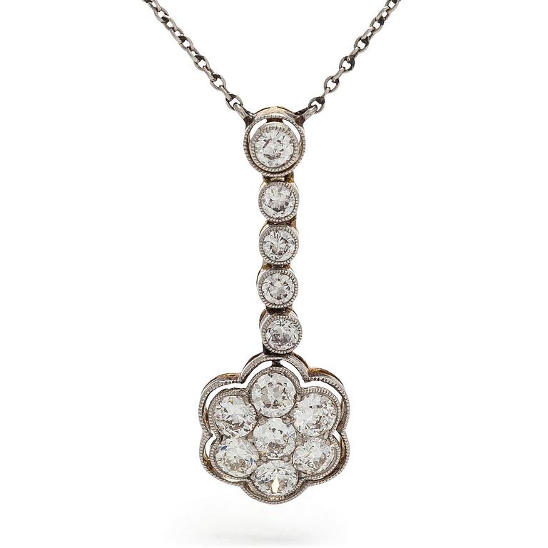 A platinum/17K gold necklace, set with old-cut diamonds, first half of the 20th century.