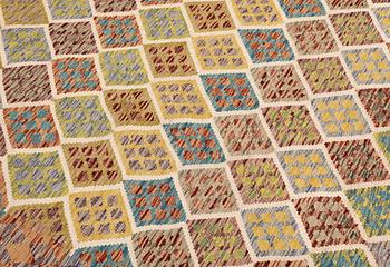Rug, Kelim, 294 x 203 cm.