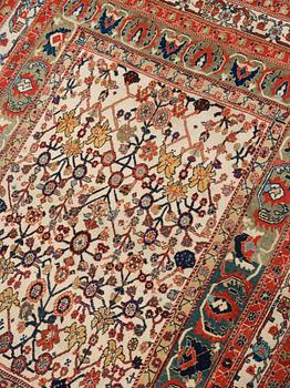 A RUG. An antique Qashqai. 141,5 x 98,5 cm.