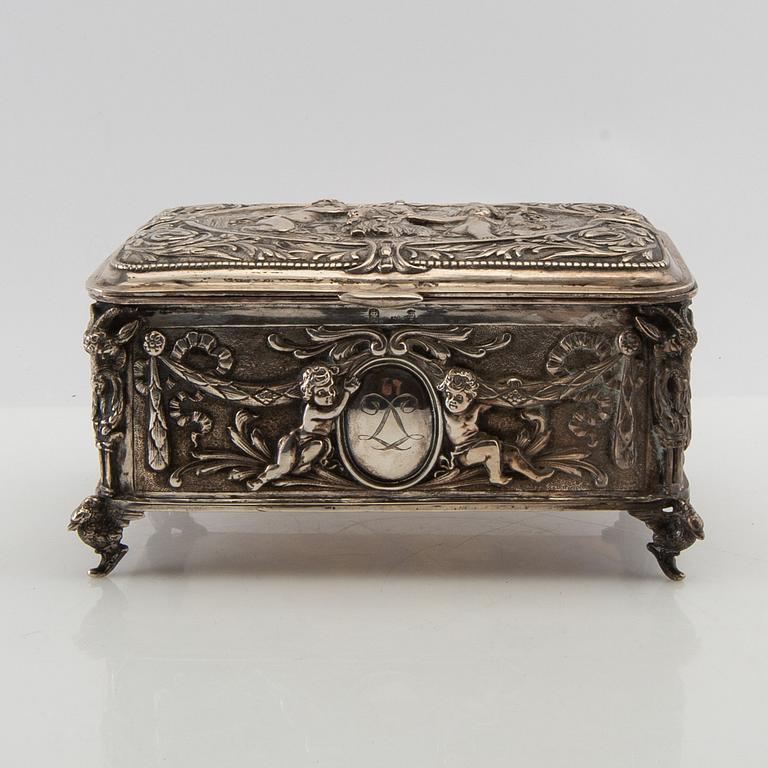 Box, silver circa 1900 Baroque style.
