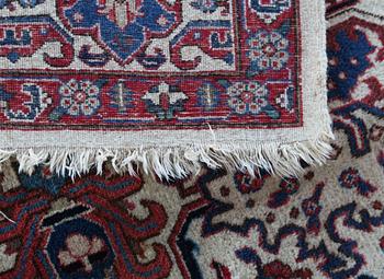 MATTA, Täbriz, old. 316 x 239 cm.