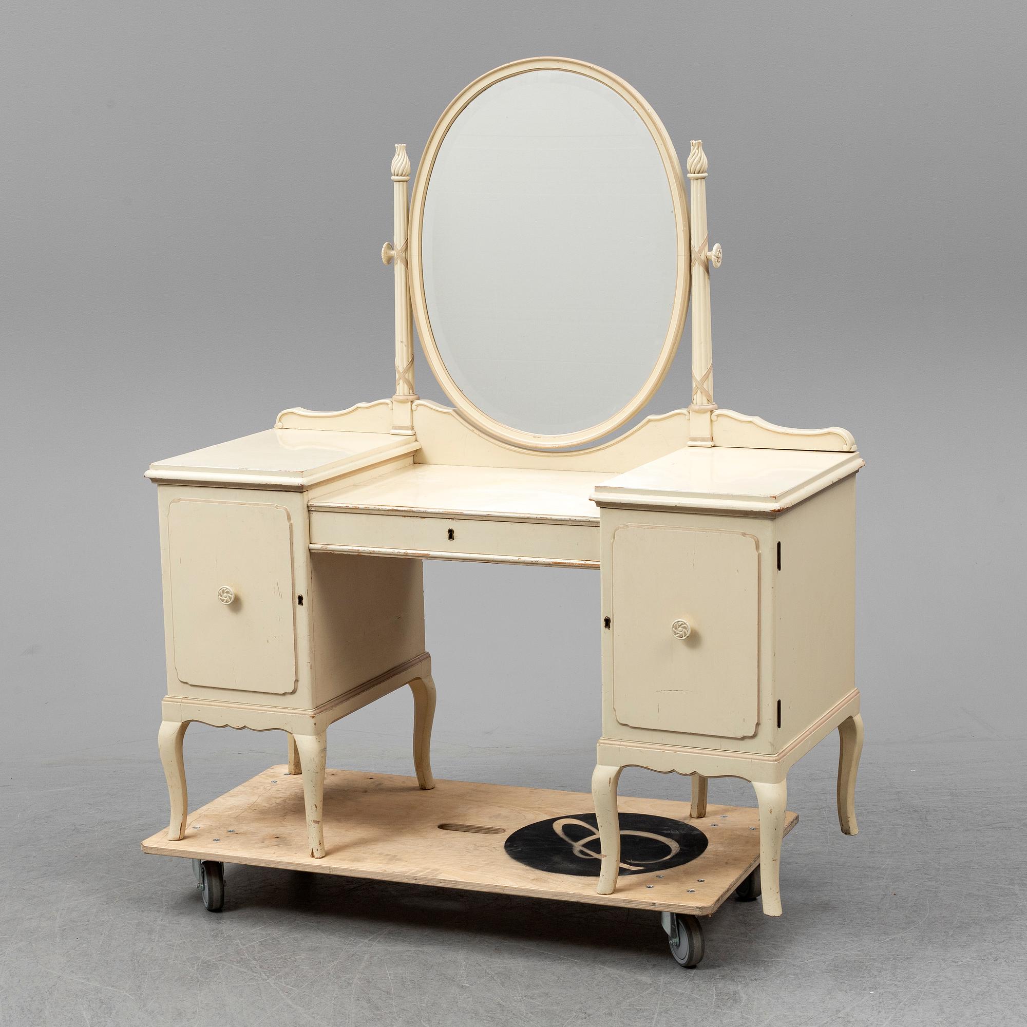 SMINKBORD, 1920/30-tal.