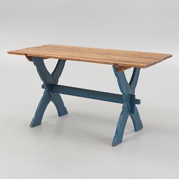 A trestle table, 19th Century.