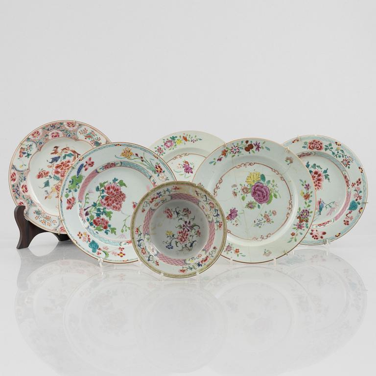 Six Famille Rose export porcelain plates and a creamer, China, Qianlong (1736-95).