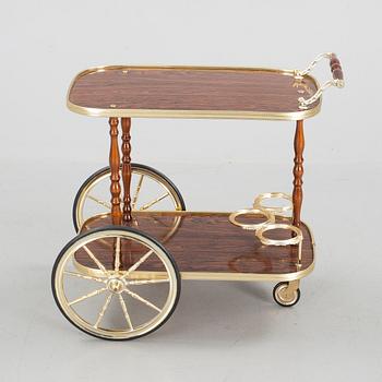 SERVERINGSVAGN, 1900-talets andra hälft.
