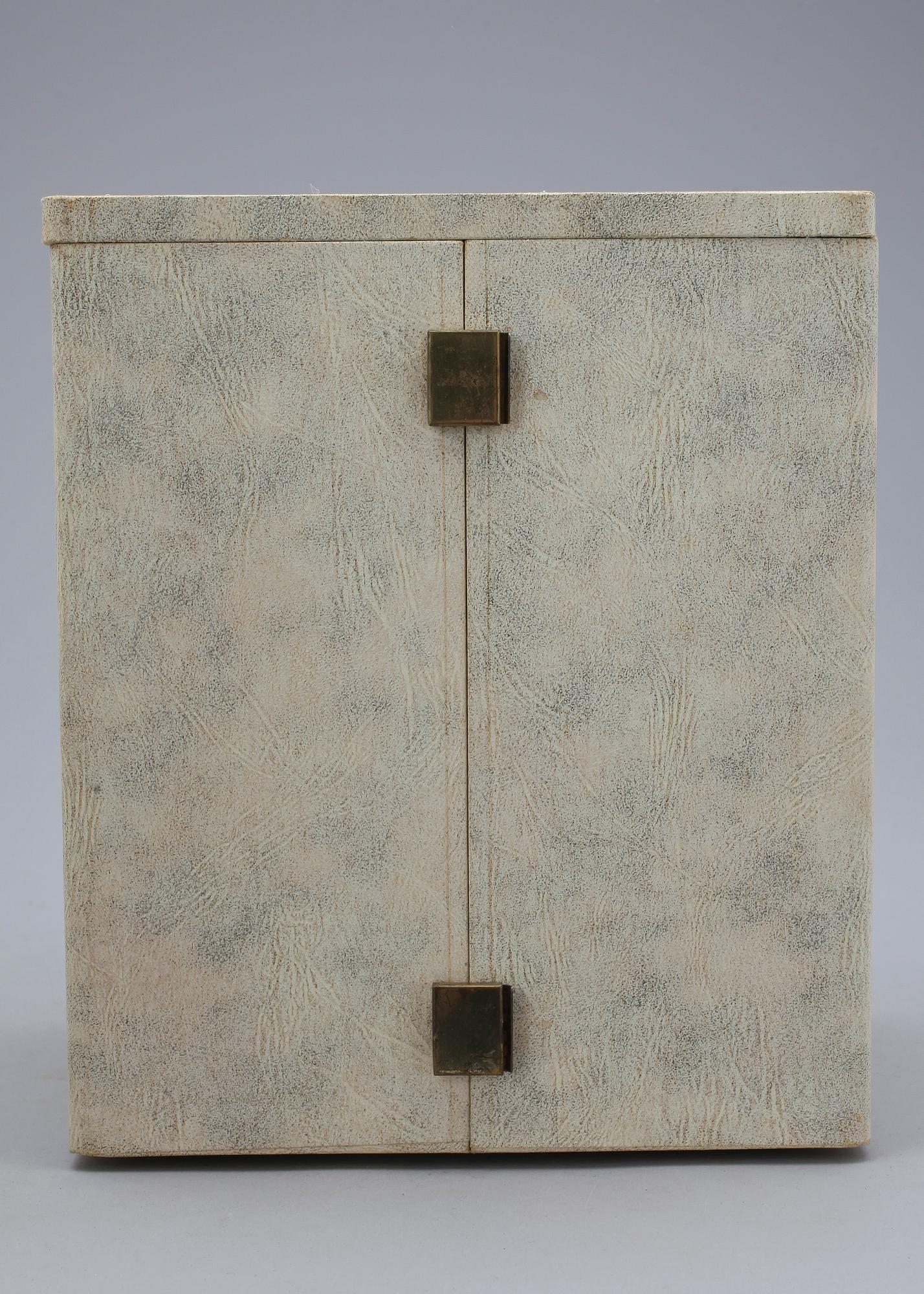 BORDSUR, "Atmos", Jaeger Le Coultre, Schweiz, 1900-talets andra hälft.