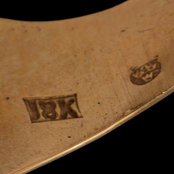RING, 18k guld med fasettslipad syntetisk spinell, importstämplad. Vikt 4 g.