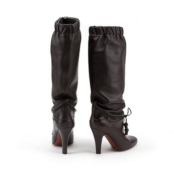 YVES SAINT LAURENT, a pair of black boots.Size 37.