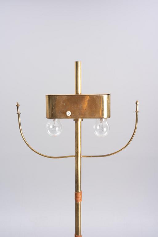 PAAVO TYNELL, A FLOOR LAMP. Tillverkare Oy Taito Ab. Sent 1940-tal.