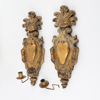 Läktarlampetter,  för ett ljus, ett par, från Gustav III:s opera (1782-1892), utförda på 1800-talet.