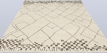 A Moroccan, 300 x 203 cm.