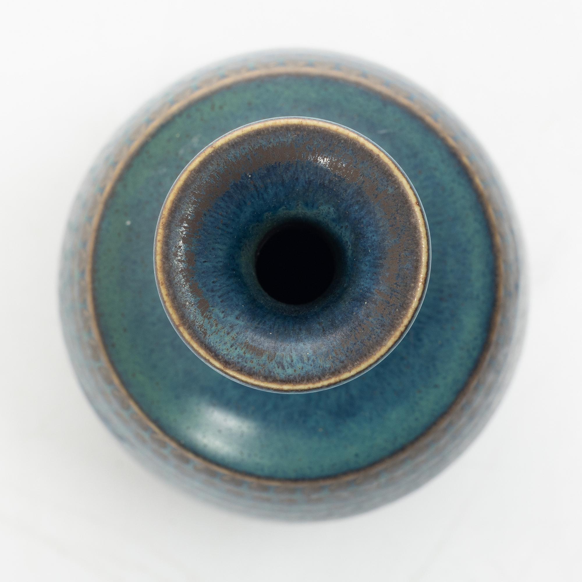 Stig Lindberg, a stoneware vase, Gustavsberg Studio 1964.