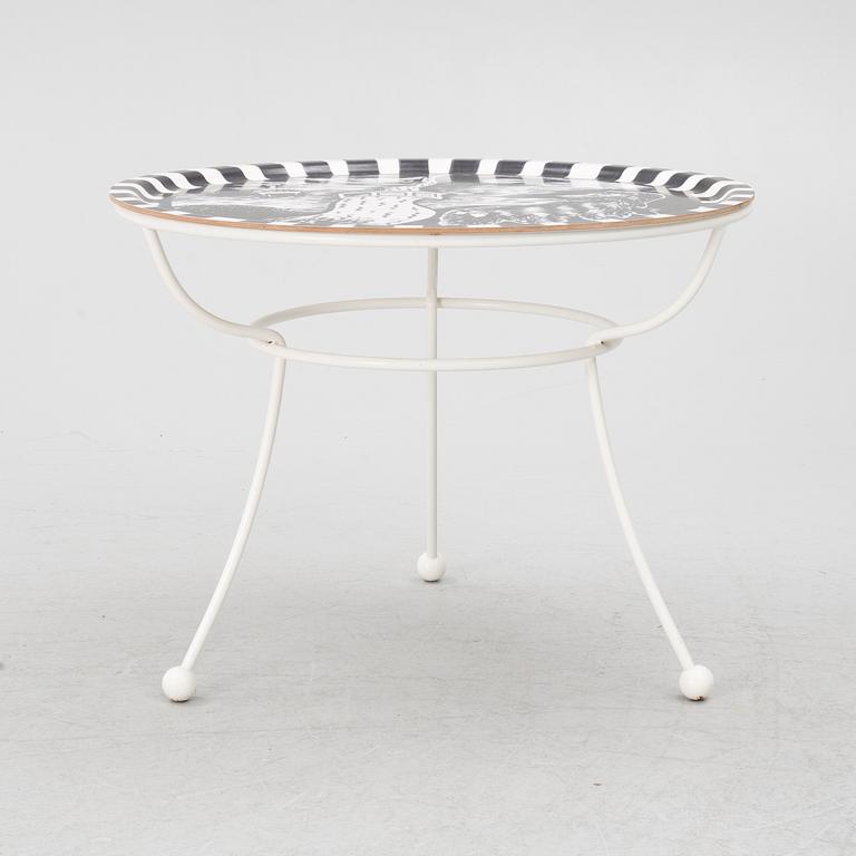 Lina Huring, tray table, Källemo, Värnamo, Sweden.