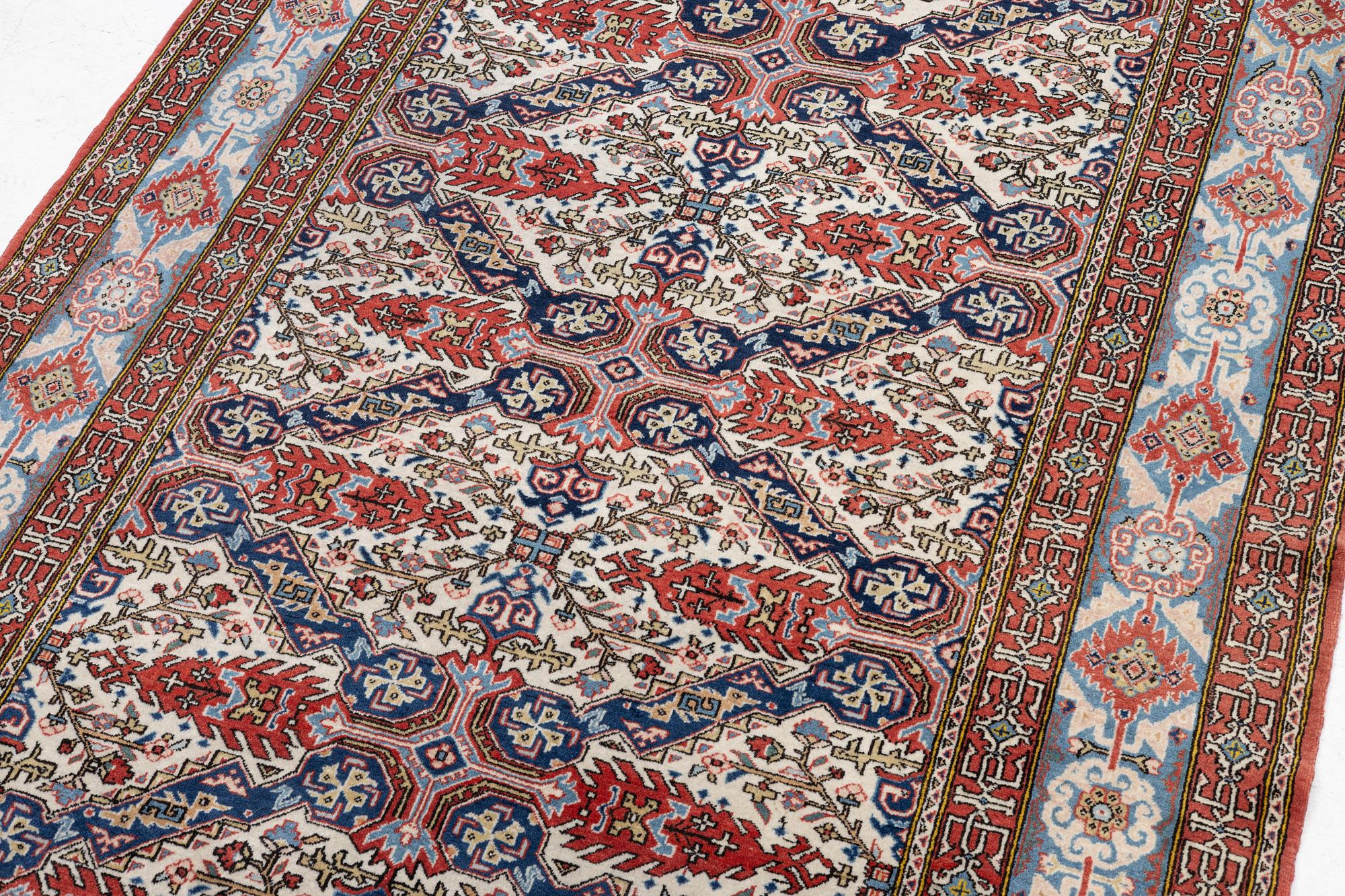 Matta, semiantik Ghom/Ardebild, ca 210 x 137 cm.