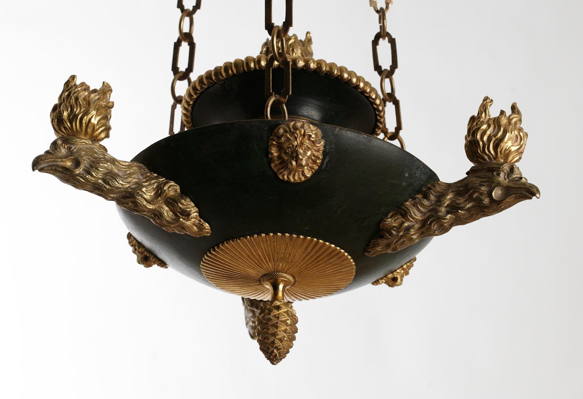 AMPEL, för tre ljus. Empirestil, 1800-talets slut.