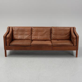 Børge Mogensen, a model 2213 sofa, Fredericia Stolefabrik, Denmark.