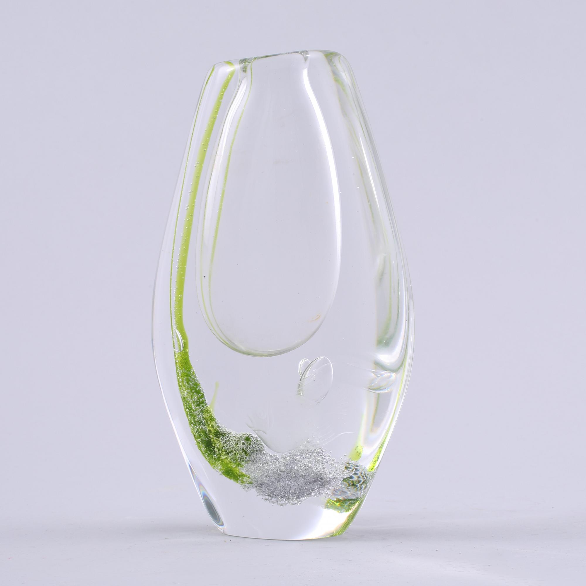VAS, glas, Vicke Lindstrand, Kosta, 1900-talets mitt/andra hälft.