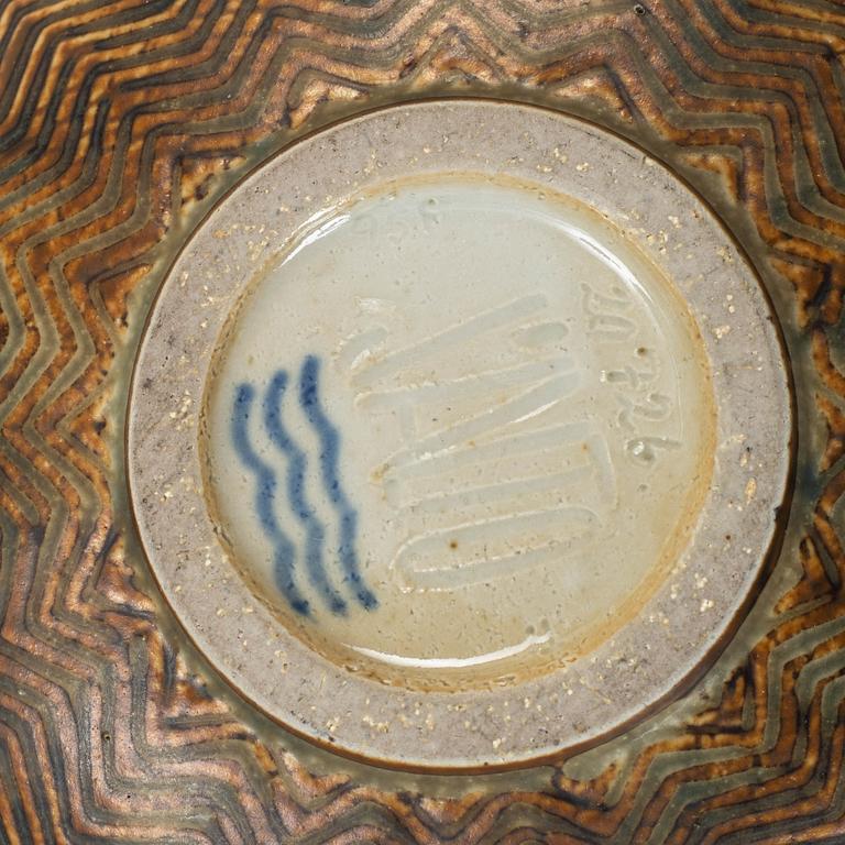 AXEL SALTO, a stoneware bowl, Royal Copenhagen, Denmark.