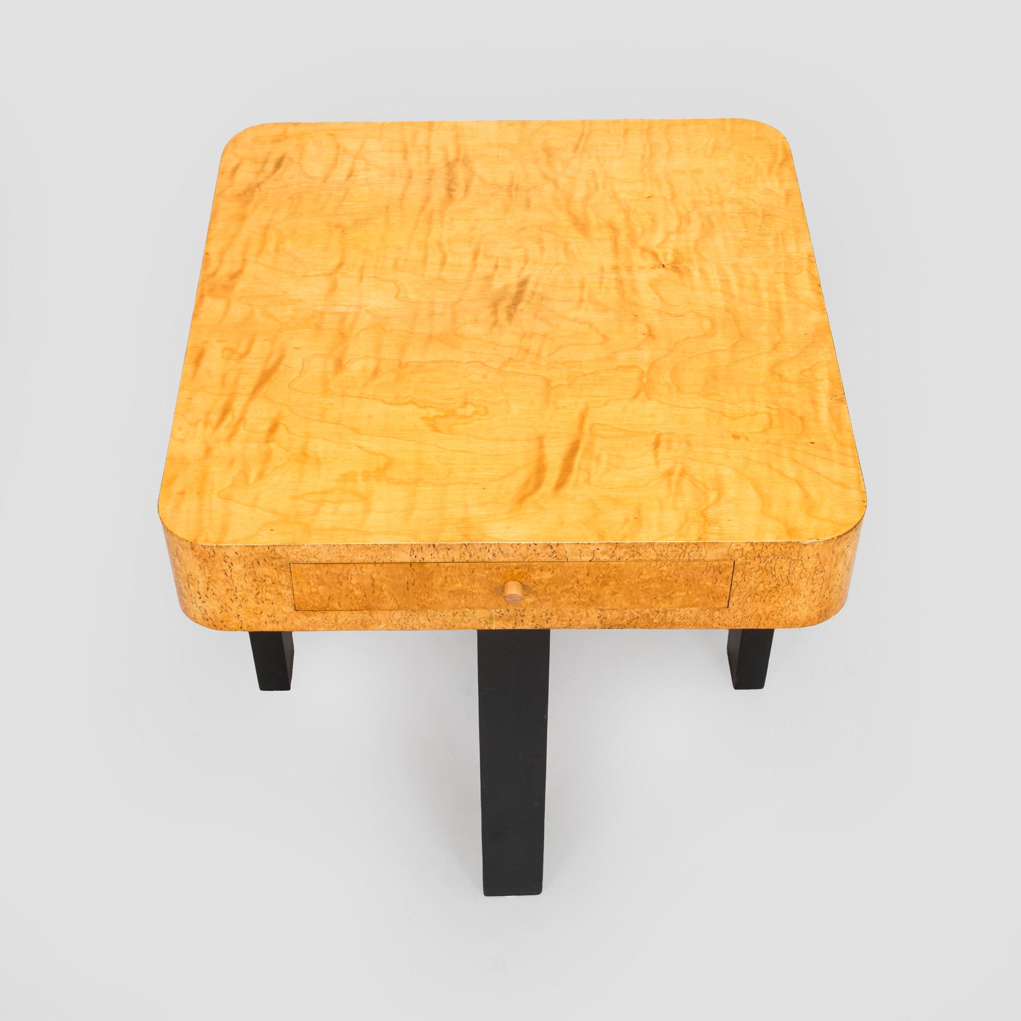 Birger Hahl, Pöytä ja tuolipari, J. Kutvosen Huonekalutehdas, Suonenjoki 1930-luku.