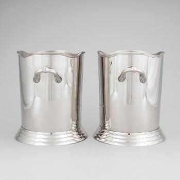 2 champagne coolers in white metal, modern manufacturing.