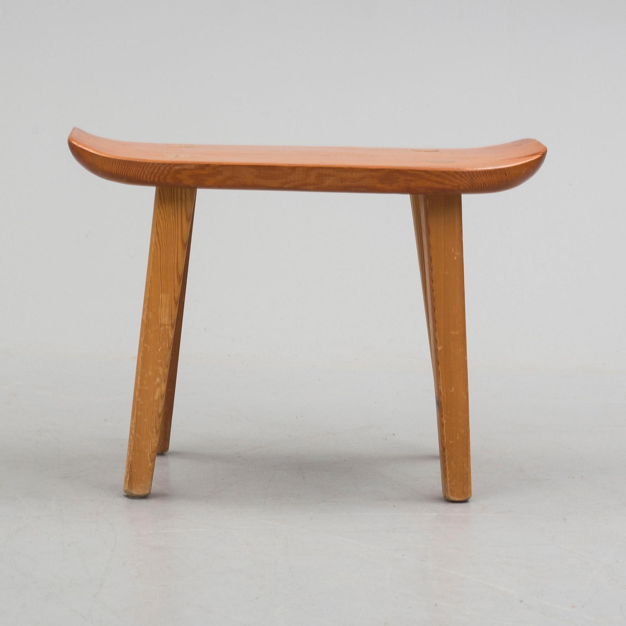 a pine bench from the second half of the 20th century.