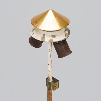 Paavo Tynell, A mid-20th Century floor lamp model 9602 for Taito, Finland.