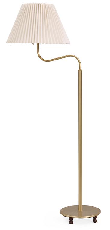 A Josef Frank brass floor lamp, Svenskt Tenn, model 2568/1.