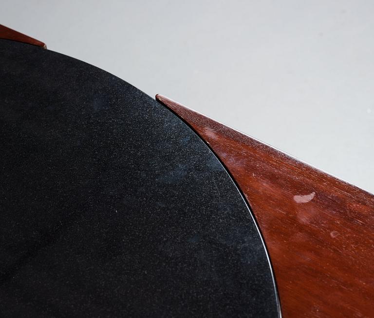 A dining table by Per Öberg Architects, late 20th century dinner table.